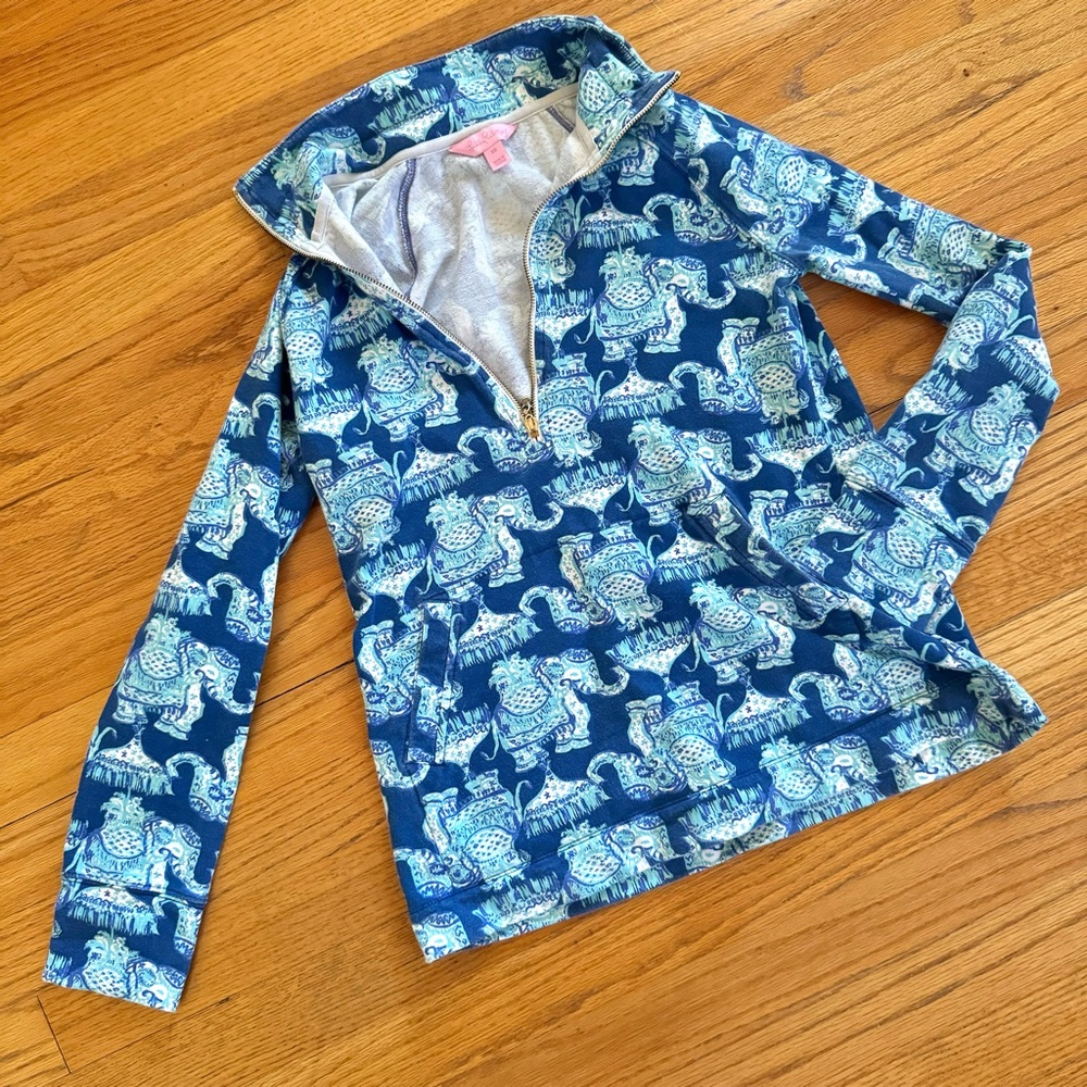Lilly Pulitzer - Women’s (XS) Blue Pullover Zip Elephant Print, Get Trunky